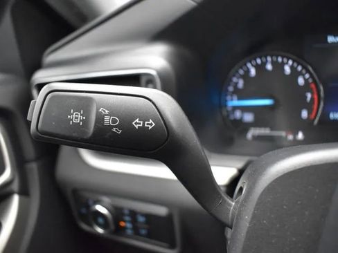 Used 2023 Ford Explorer XLT w/ Equipment Group 202A image 26