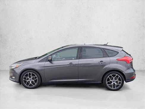 Used 2018 Ford Focus SEL FWD image 9