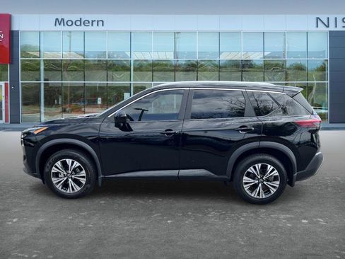 Certified 2023 Nissan Rogue SV w/ SV Premium B Package FWD image 9