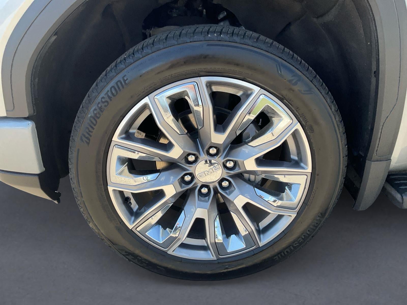 Used 2024 GMC Sierra 1500 Denali AWD/4WD image 14