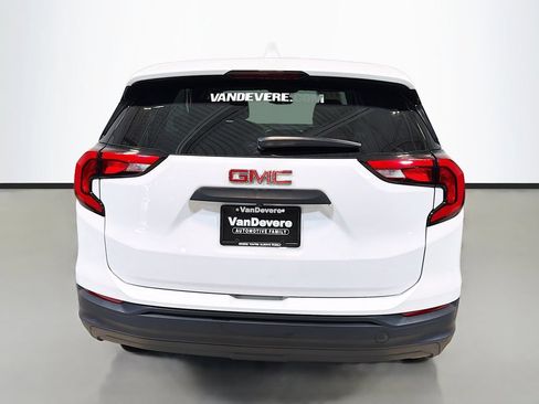 Used 2021 GMC Terrain SLE FWD image 8