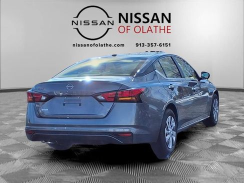 Used 2025 Nissan Altima 2.5 S image 27