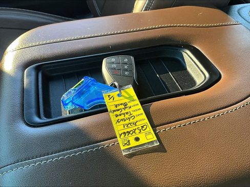 Used 2021 Chevrolet Tahoe High Country image 35