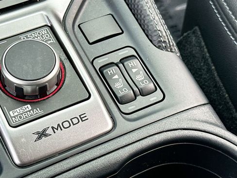 Used 2021 Subaru Forester Touring image 18