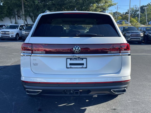Certified 2026 Volkswagen Atlas SE FWD image 7