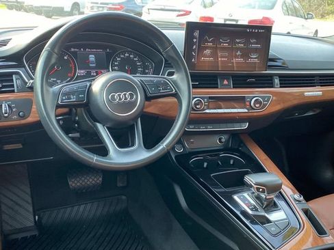 Used 2022 Audi A4 2.0T Premium w/ 18" Wheel Package image 8