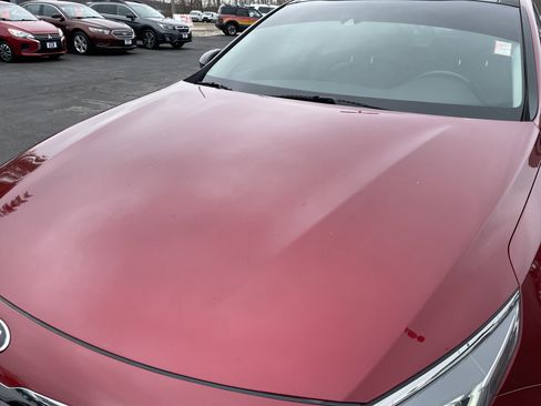 Used 2020 Kia Optima SE image 9