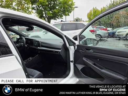 Used 2023 Volkswagen Golf R AWD/4WD image 9