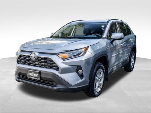 Used 2021 Toyota RAV4 XLE w/ XLE Grade Weather Package AWD/4WD image 13