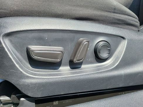 Used 2022 Toyota Camry LE FWD image 17