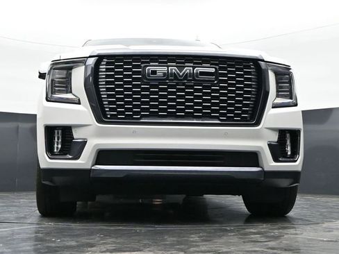 Used 2023 GMC Yukon XL Denali Ultimate AWD/4WD image 41