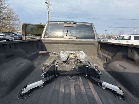 Used 2022 RAM 3500 Laramie image 10