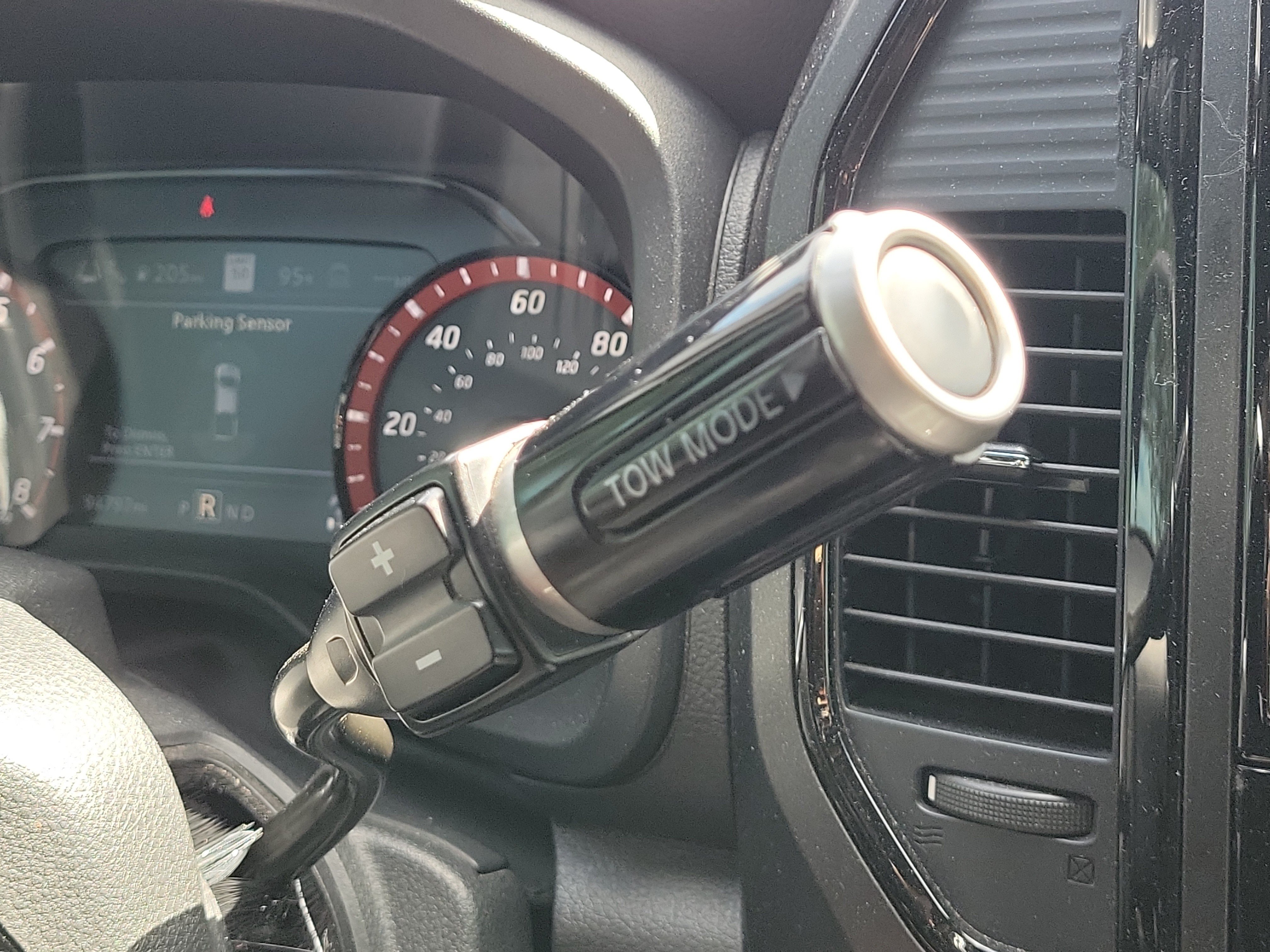 Used 2021 Nissan Titan PRO-4X w/ Pro-4x Convenience Package AWD/4WD image 28