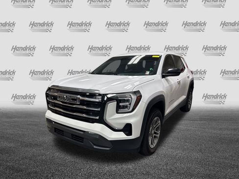 Used 2025 GMC Terrain Elevation AWD/4WD image 5