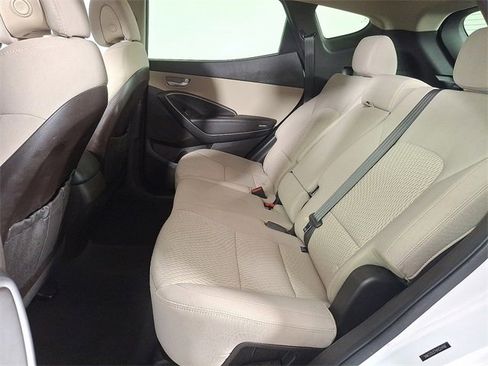 Used 2017 Hyundai Santa Fe Sport image 14