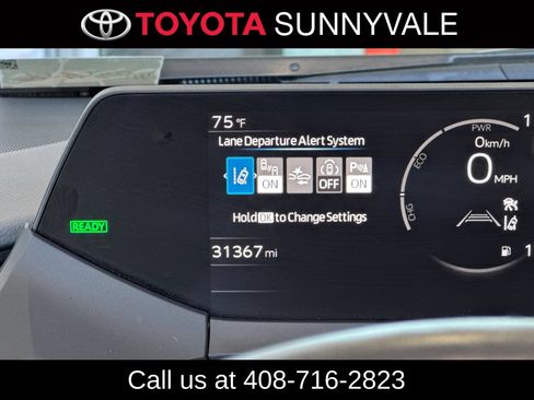 Used 2024 Toyota Prius XLE FWD image 30