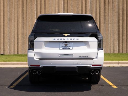 New 2025 Chevrolet Suburban Premier w/ Sun And Tow Package image 6