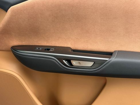 Used 2023 Lexus RZ 450e Premium image 21