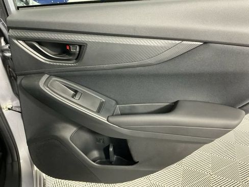 Used 2022 Subaru Crosstrek 2.0i AWD/4WD image 11