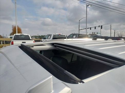 Used 2018 Chevrolet Tahoe Premier image 25