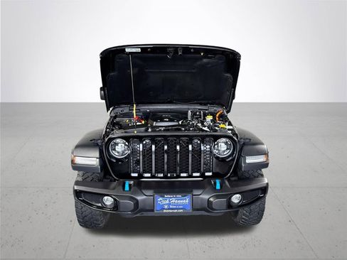 Used 2023 Jeep Wrangler Unlimited AWD/4WD image 21