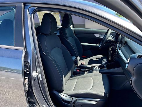 Used 2024 Kia Forte LX FWD image 29