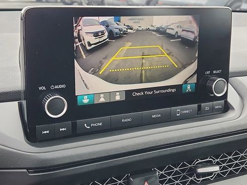 Used 2023 Honda Accord EX image 18