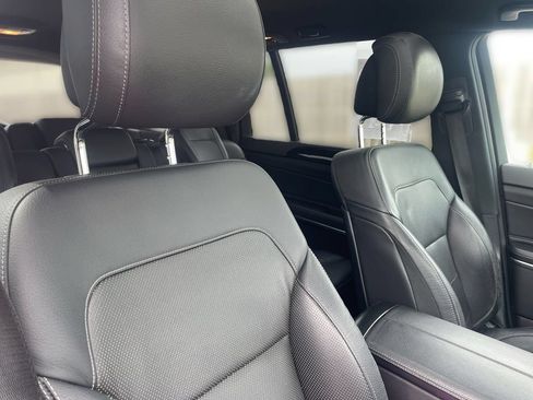 Used 2018 Mercedes-Benz GLS 550 4MATIC image 44