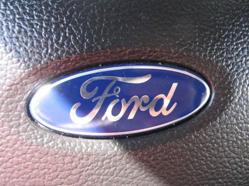 Used 2016 Ford F150 XLT w/ Equipment Group 302A Luxury AWD/4WD image 34