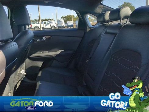 Used 2023 Kia Forte GT-Line w/ GT-Line Premium Package image 15