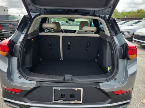 New 2026 Buick Encore GX Preferred image 9