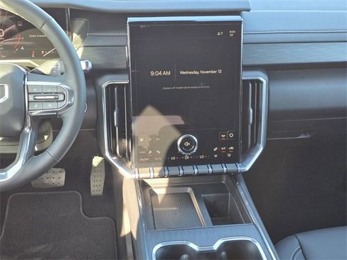 New 2026 GMC Acadia Elevation image 15