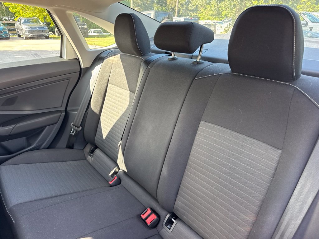 Certified 2024 Volkswagen Jetta S FWD image 11