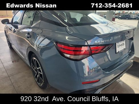 New 2025 Nissan Sentra SR w/ SR Premium Package image 7