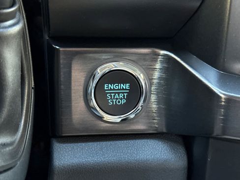 New 2026 Ford F250 Lariat w/ Chrome Package image 20