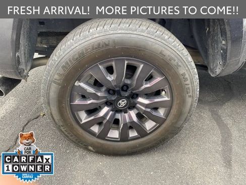 Used 2023 Toyota Tacoma Limited w/ Nightshade Package AWD/4WD image 10