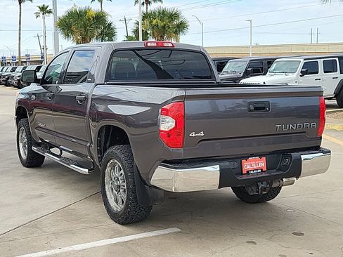 Used 2017 Toyota Tundra SR5 AWD/4WD image 12