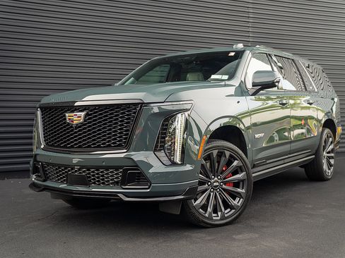 Used 2025 Cadillac Escalade ESV V AWD/4WD image 1