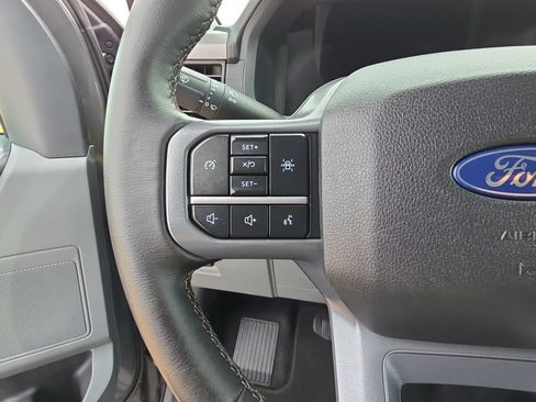 Used 2025 Ford F150 XLT w/ Equipment Group 301A Standard AWD/4WD image 17
