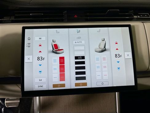 New 2026 Land Rover Range Rover SE image 17