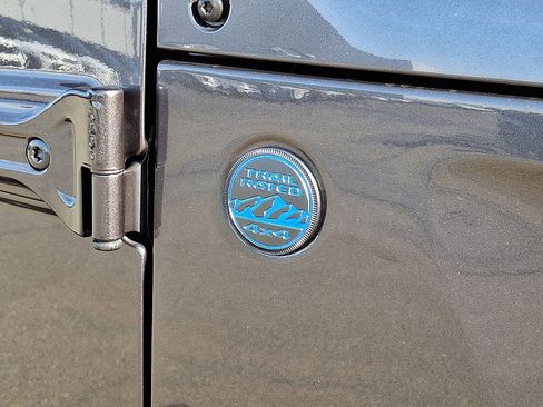 Used 2024 Jeep Wrangler Unlimited Rubicon 4xe w/ Convenience Group image 33