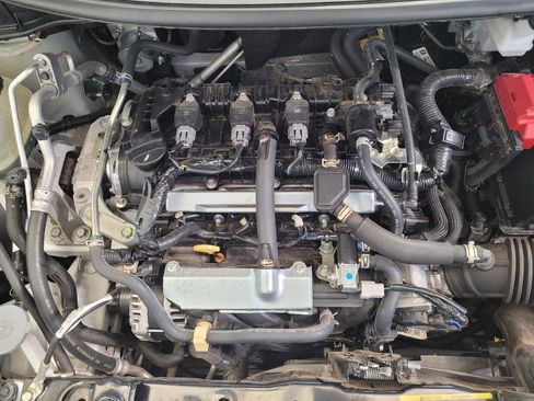 Used 2024 Nissan Versa S w/ Trunk Package FWD image 30
