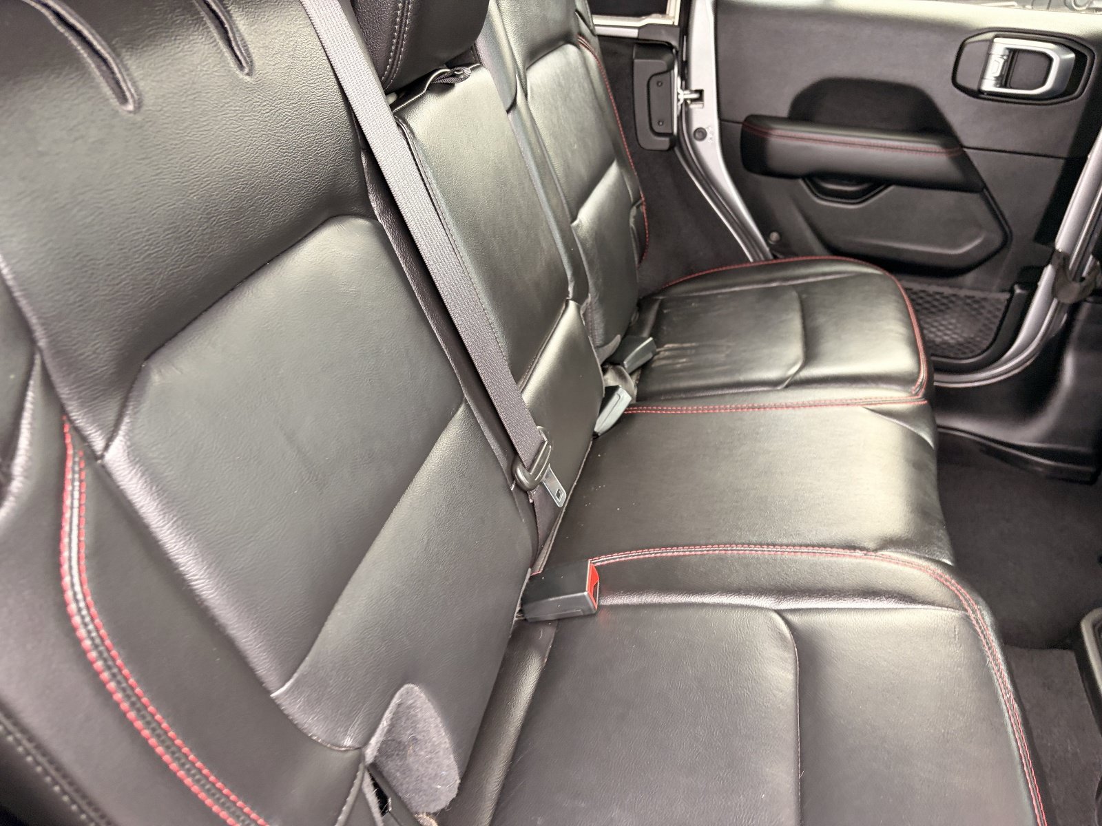 Used 2020 Jeep Wrangler Unlimited Rubicon AWD/4WD image 12