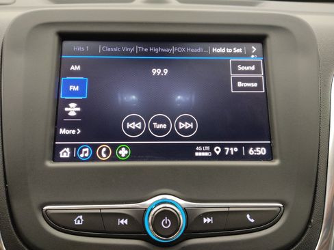 Used 2023 Chevrolet Equinox LS w/ LS Convenience Package FWD image 25