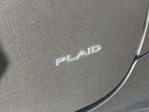 Used 2021 Tesla Model S Plaid image 33