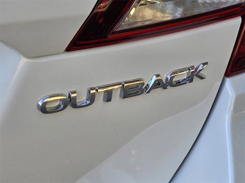 Used 2019 Subaru Outback 2.5i Limited image 36
