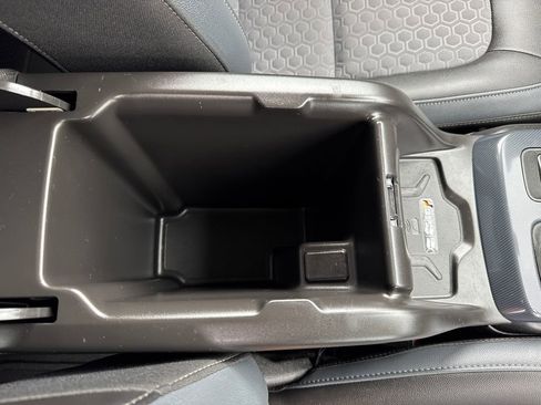 Used 2020 Chevrolet Colorado Z71 image 14