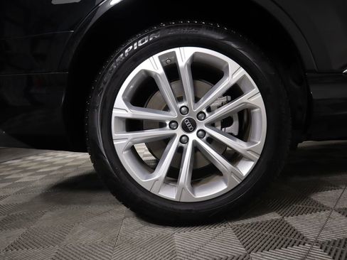 Certified 2025 Audi Q7 2.0T Premium image 32