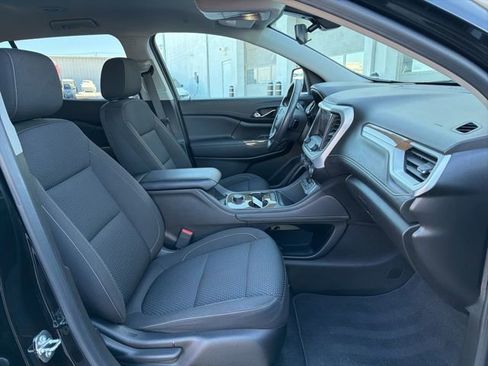 Used 2023 GMC Acadia SLE w/ Elevation Edition image 28