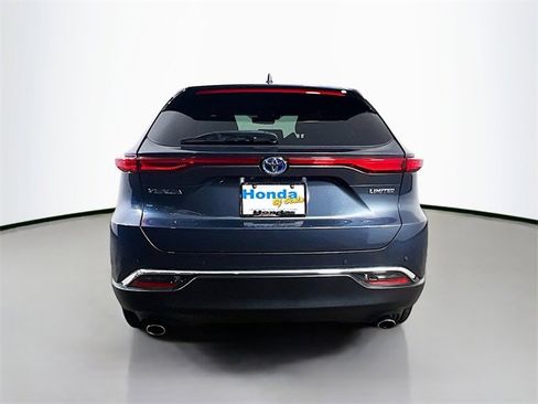 Used 2023 Toyota Venza Limited image 22